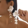 Korean Fashion Earrings Exquisite Dangle Earrings White Crystal Zirconia Flower Bridal Earring Party Jewelry for Women Aretes