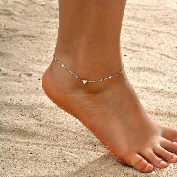 Stainless Steel Heart Anklets for Women, Gold Plated Delicate Anklet Bracelet, Light Luxury Foot Jewelry Party Gifts for Girl